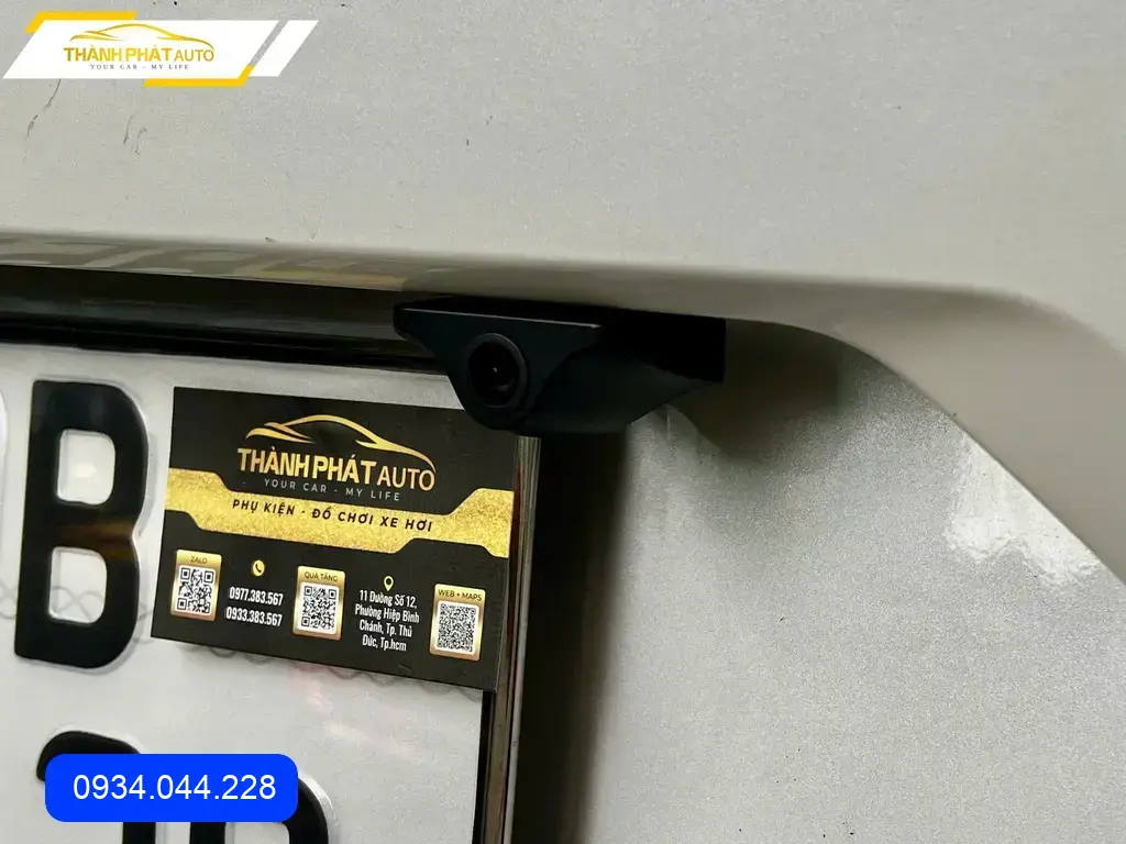 Anh Tùng lắp gương điện tử Utour cho Mitsubishi Attrage tại Quận 12