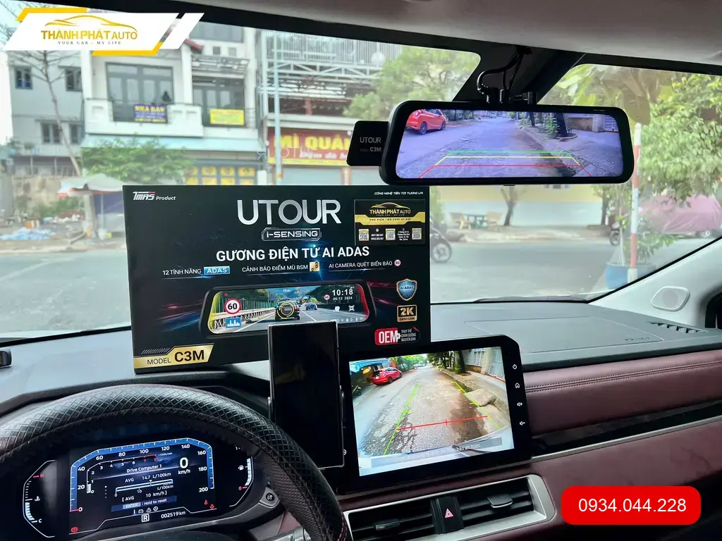 Anh Tùng lắp gương điện tử Utour cho Mitsubishi Attrage tại Quận 12 ảnh thực tế 5