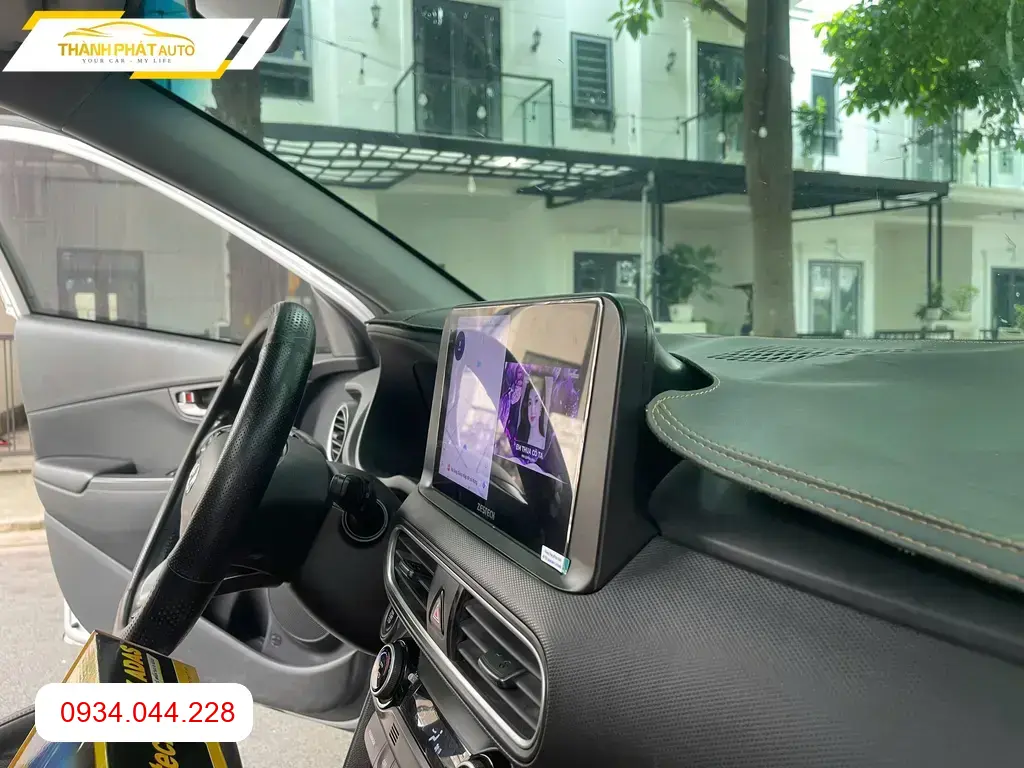 Anh Tùng lắp màn EX ADAS cho Kona 2019 tại Quận Thủ Đức để nâng cao an toàn ảnh thực tế 3