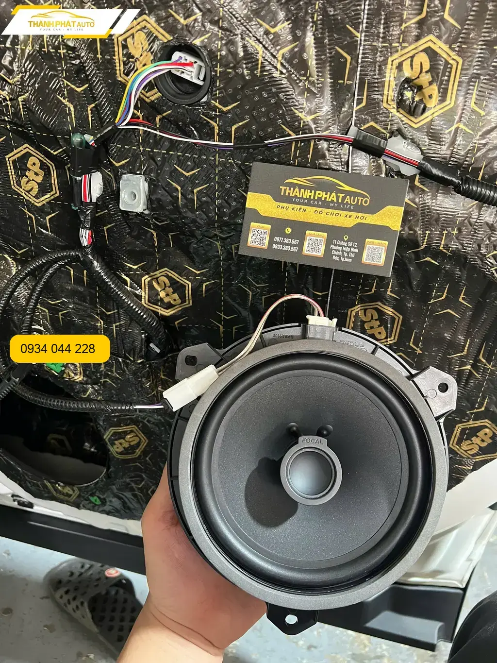 Anh Tùng lắp Loa Focal ô tô cho Honda CRV để cải thiện âm thanh tại Quận Thủ Đức ảnh thực tế 2