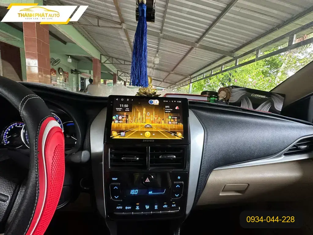 Anh Dũng lắp màn hình Android ô tô Hyundai Santa Fe tại Quận Thủ Đức