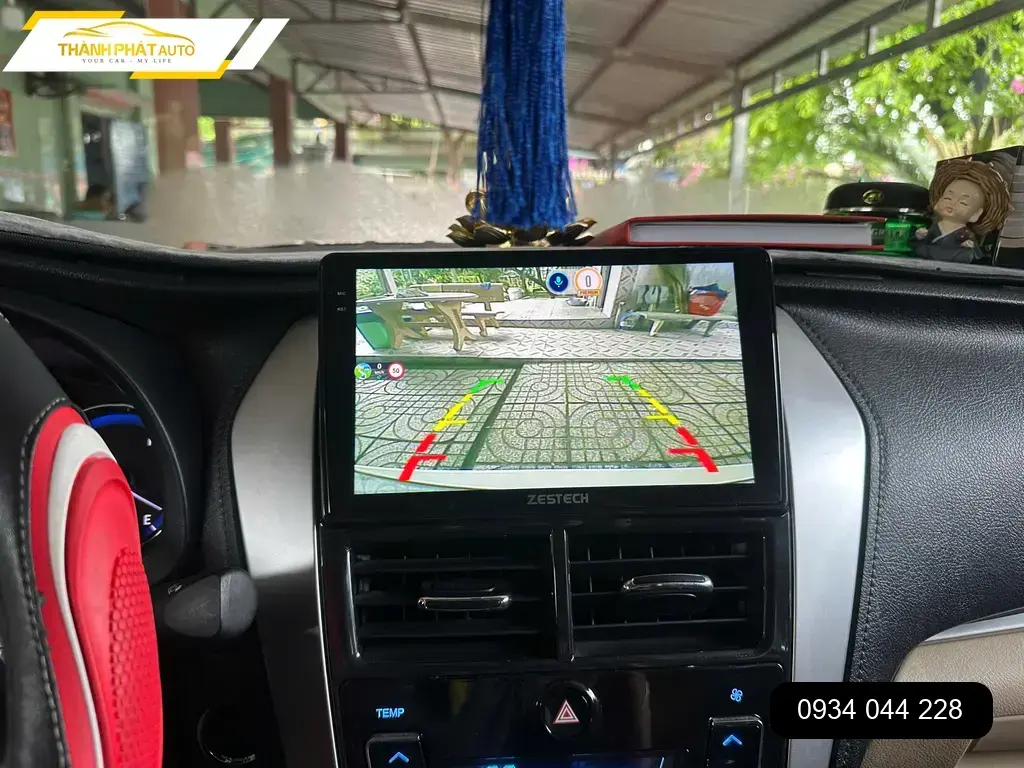 Anh Dũng lắp màn hình Android ô tô Hyundai Santa Fe tại Quận Thủ Đức ảnh thực tế 2