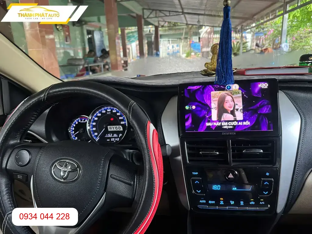 Anh Dũng lắp màn hình Android ô tô Hyundai Santa Fe tại Quận Thủ Đức ảnh thực tế 4
