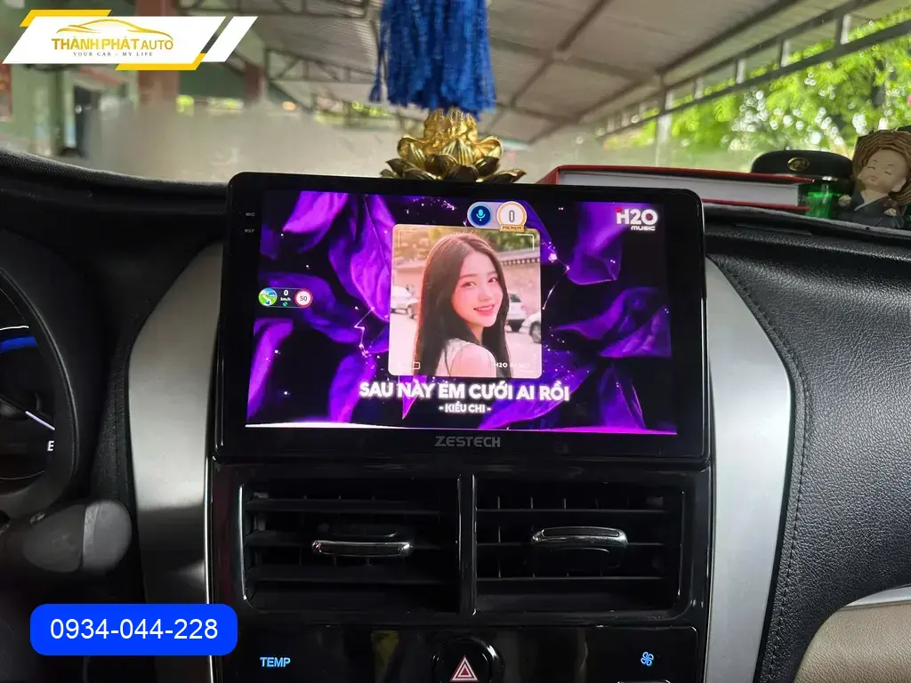 Anh Dũng lắp màn hình Android ô tô Hyundai Santa Fe tại Quận Thủ Đức ảnh thực tế 5