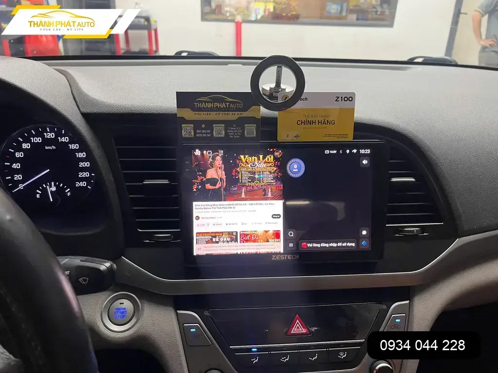 Cô Lệ lắp màn hình Android Hyundai Elantra Quận 12 cho xe thêm hiện đại