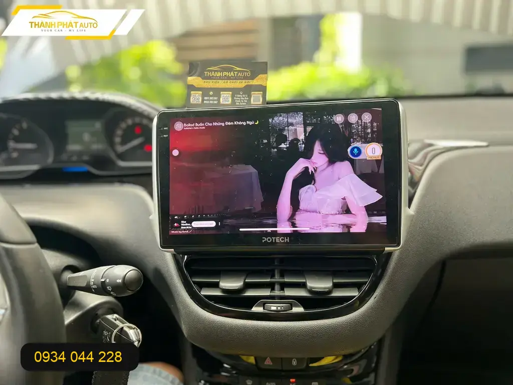 Chị Thảo nâng cấp màn hình android ô tô Hyundai Accent ở Quận 12