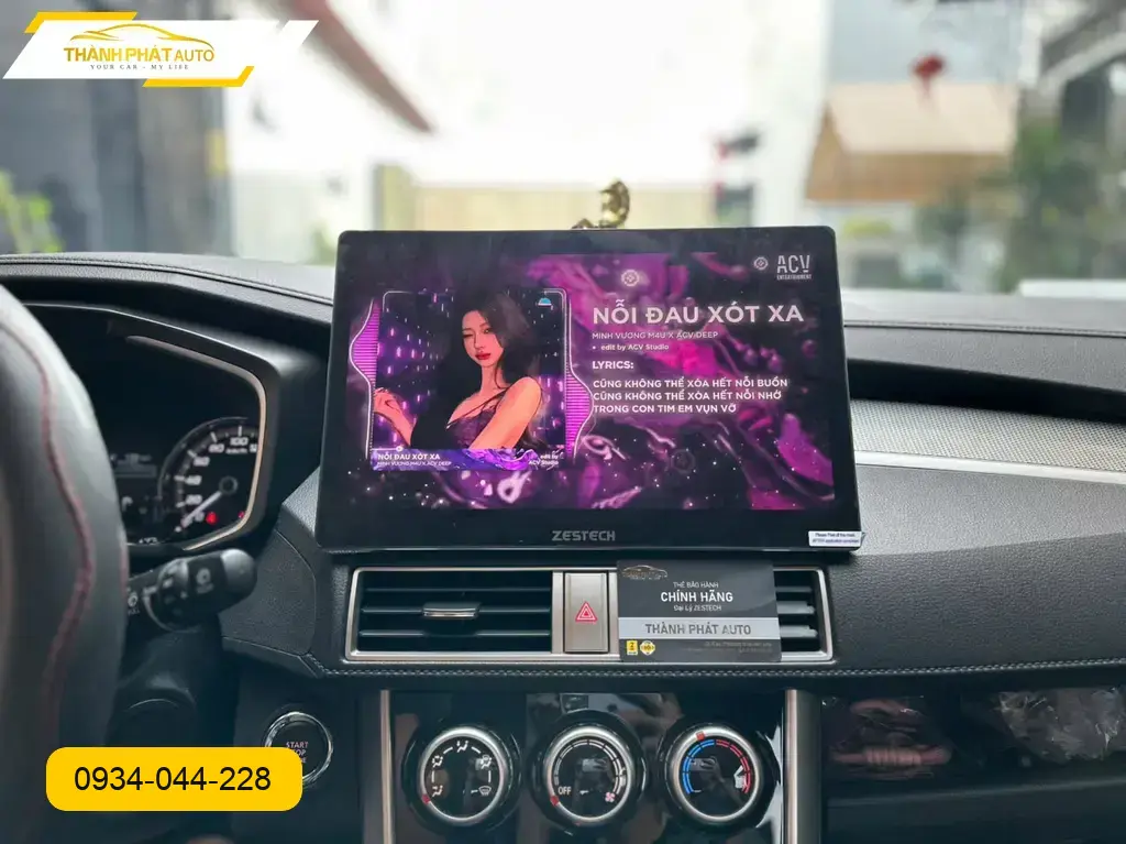 Anh Minh lắp màn hình Android xe hơi Hyundai Accent ở Quận 12