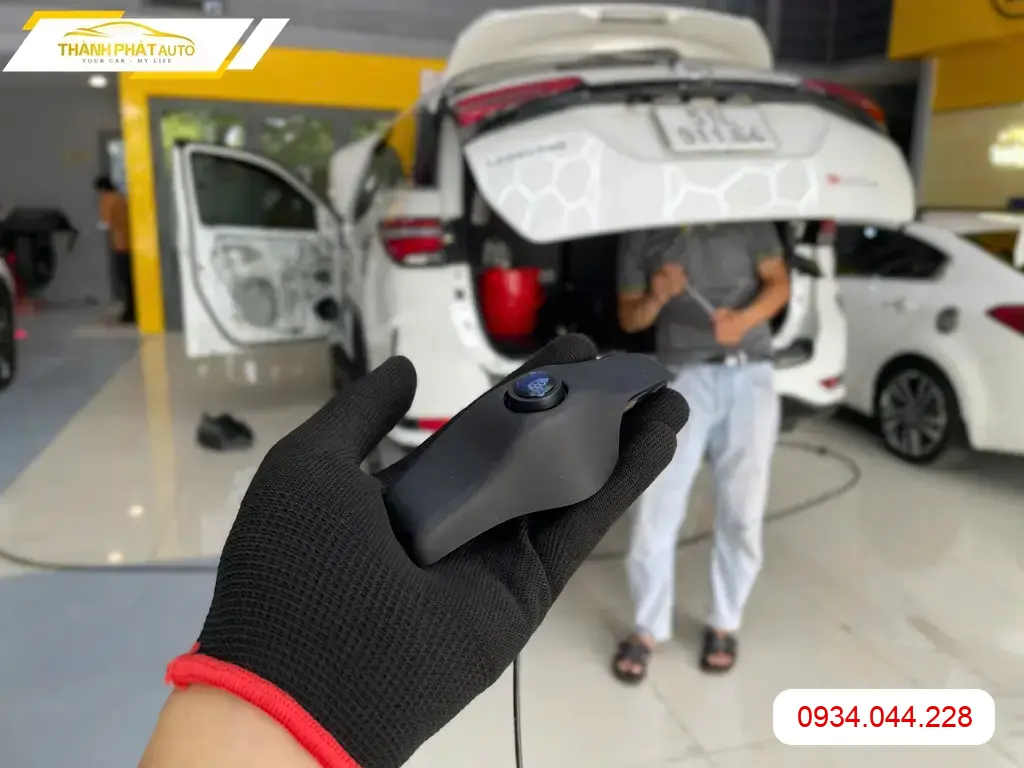 Anh Tùng lắp màn hình android xe hơi Honda CRV tại Quận Thủ Đức ảnh thực tế 4