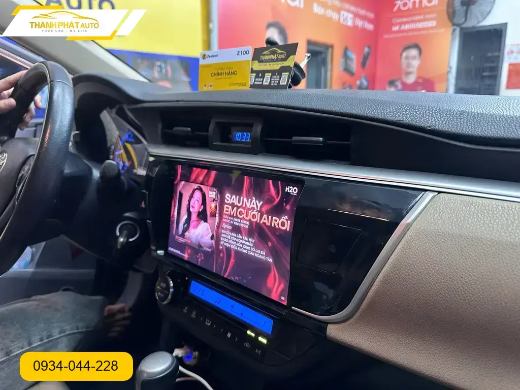 Anh Tấn nâng cấp màn hình Z100 cho Toyota Altis 2016 ở Quận 12 ảnh thực tế 2