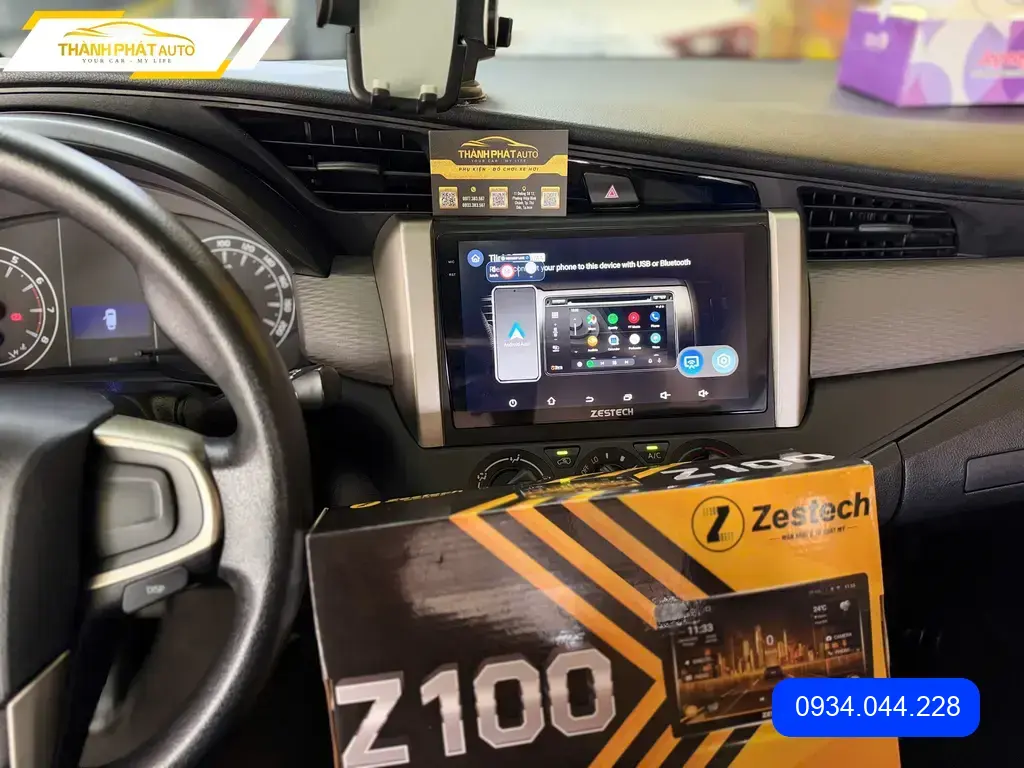 Anh Kiên lắp Màn Hình Zestech Ô Tô Cho Innova tại Quận 9 uy tín ảnh thực tế 5