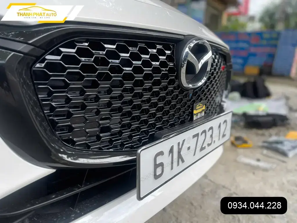 Chị Thu thay mặt calang Mazda 2 tại Thủ Đức muốn xe đổi gió phong cách thể thao ảnh thực tế 2