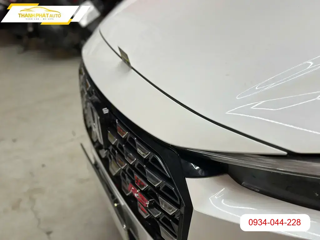 Anh Quang độ Mặt calang RS cho Honda HRV tại Thủ Đức để xe trông thể thao hơn