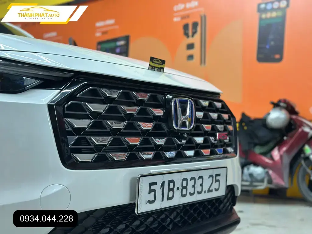 Anh Quang độ Mặt calang RS cho Honda HRV tại Thủ Đức để xe trông thể thao hơn ảnh thực tế 3