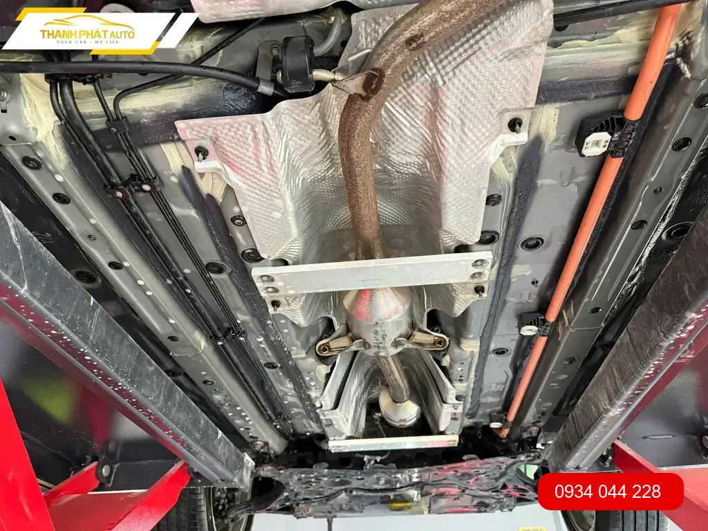Anh Khang Kia K3 phủ gầm cách âm chống ồn ô tô tại Quận Thủ Đức