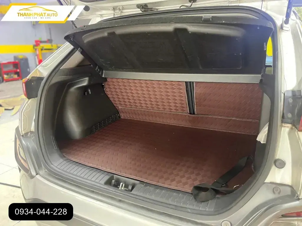 Bác Cường lắp thảm sàn 360 cho Kona 2019 ở Quận 12 để dễ dàng vệ sinh ảnh thực tế 3