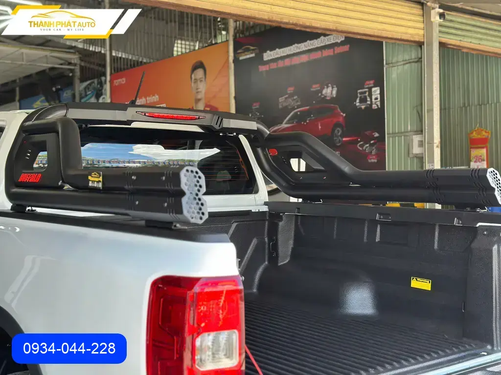 Anh Nam độ thanh thể thao Ford Ranger tại Thủ Đức để tăng vẻ mạnh mẽ ảnh thực tế 4