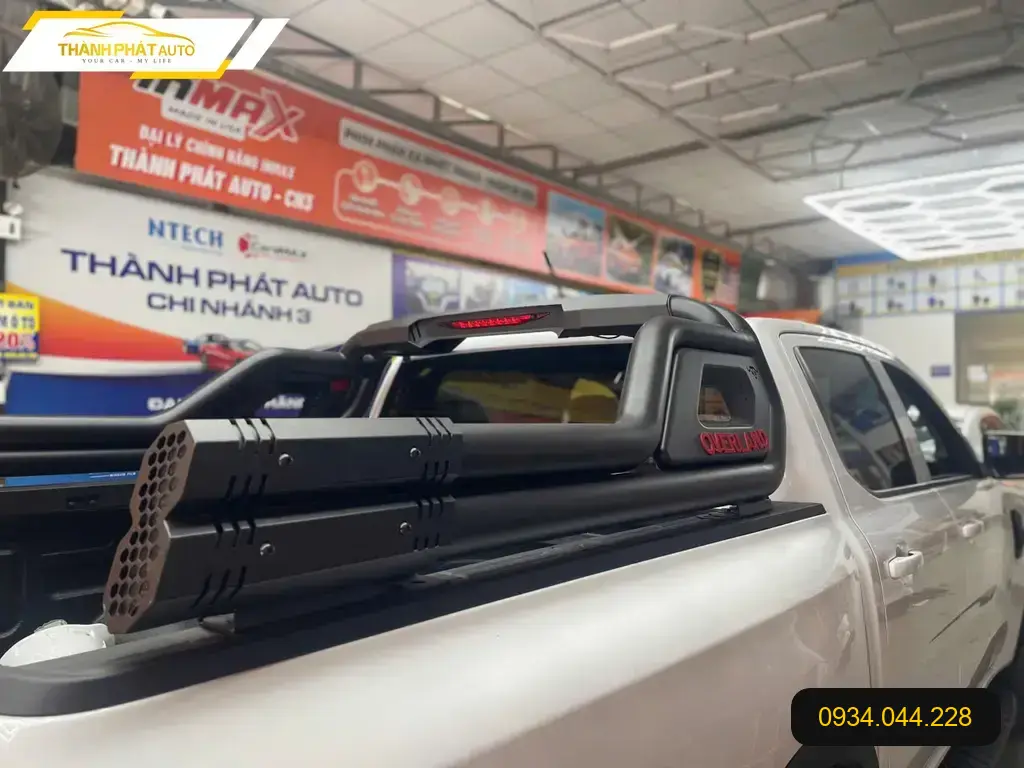 Anh Quang lắp thanh thể thao Overland cho Ford Ranger tại Quận 12 ảnh thực tế 2