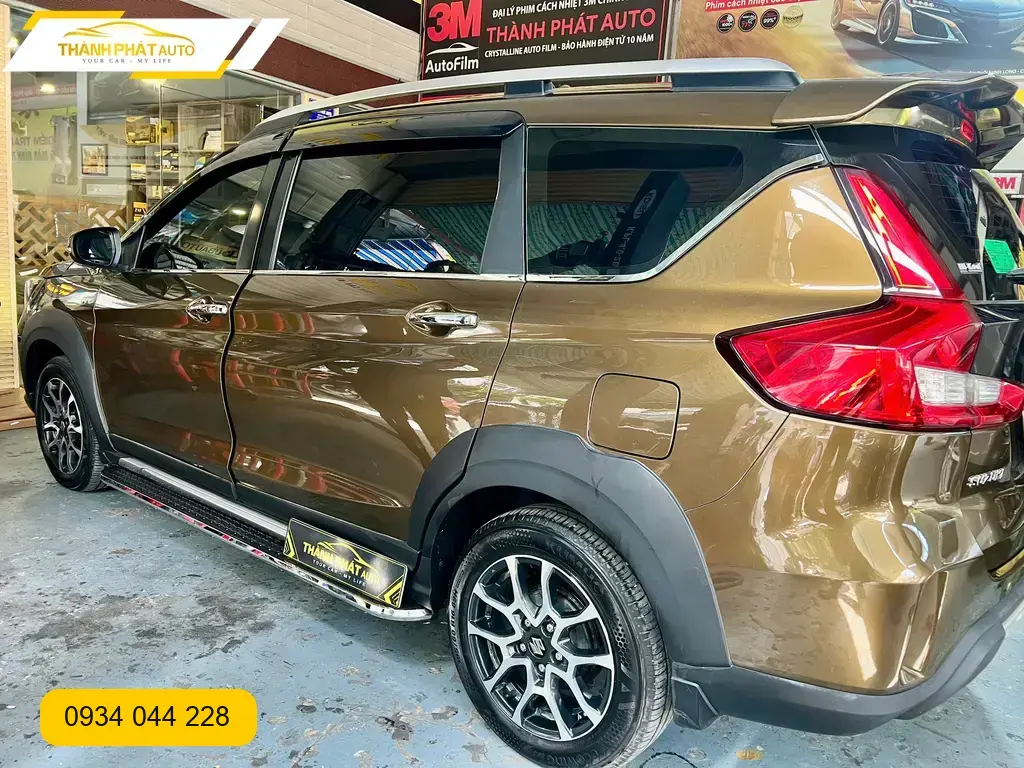 Anh Tùng lắp bậc bước XL7 tại Thủ Đức cho vợ con dễ lên xuống ảnh thực tế 4